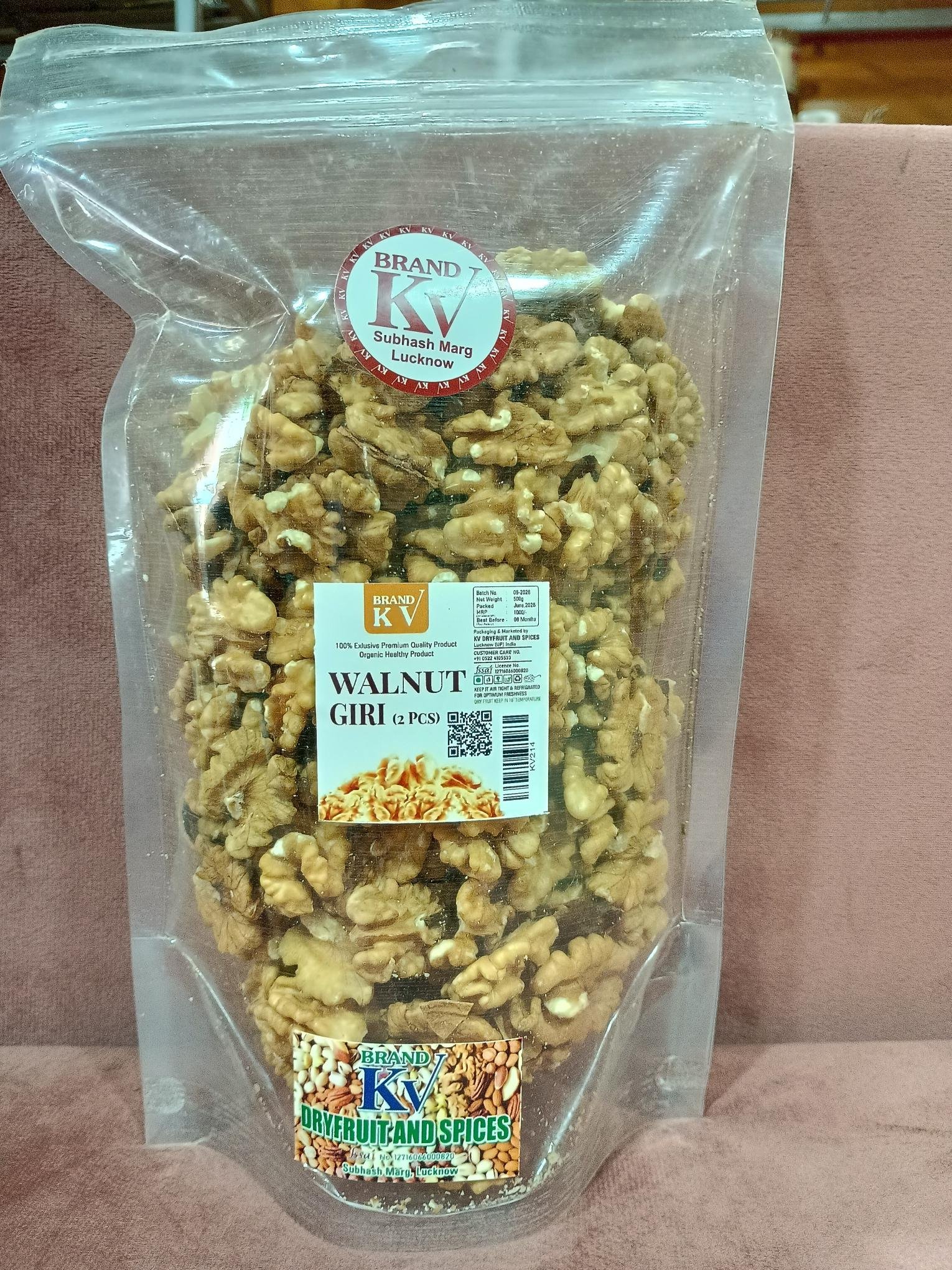 WALNUT GIRI (2 PCS ) 500 GM PKT
