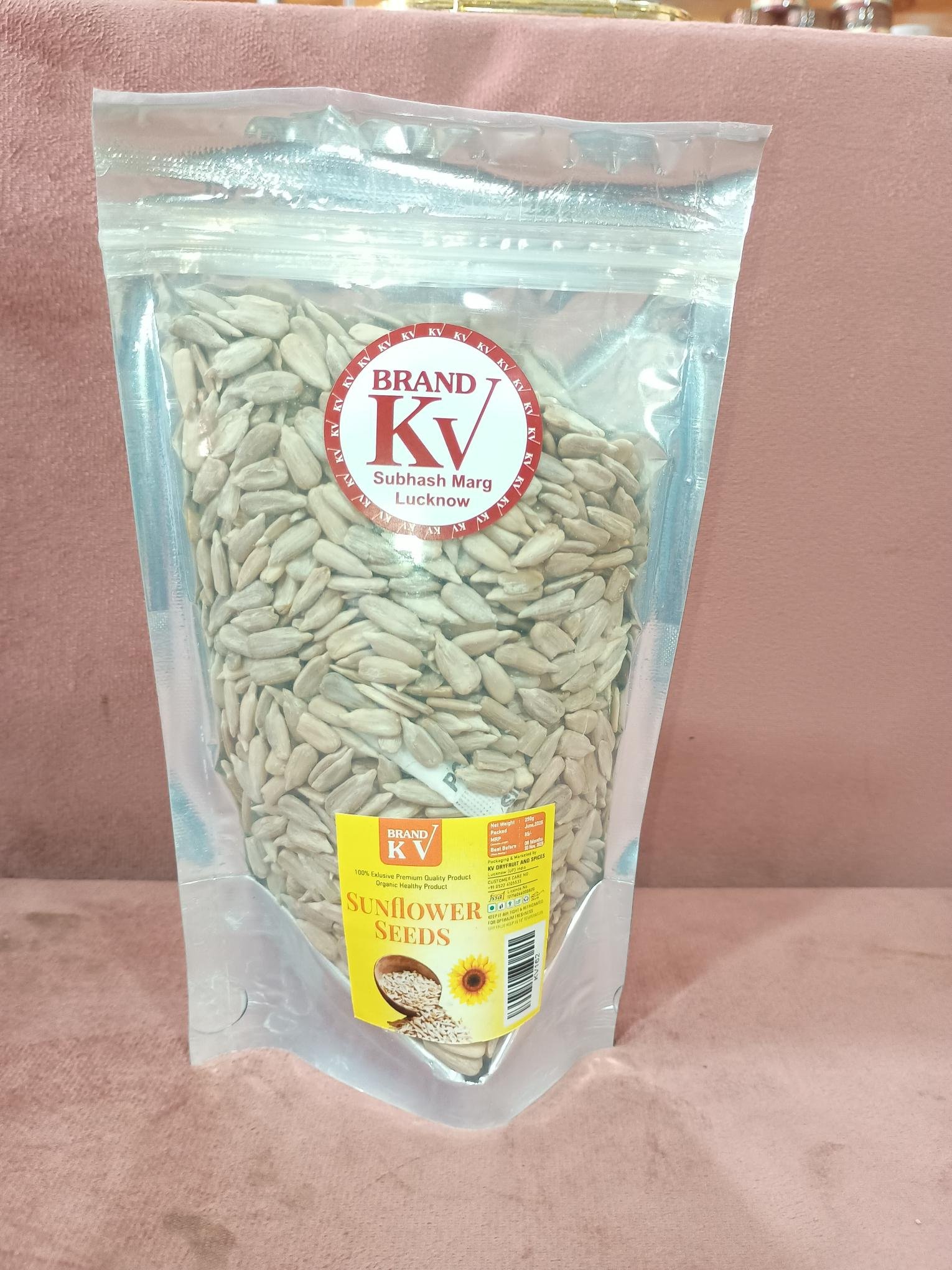 SUNFLOWER SEEDS 250GM PKT