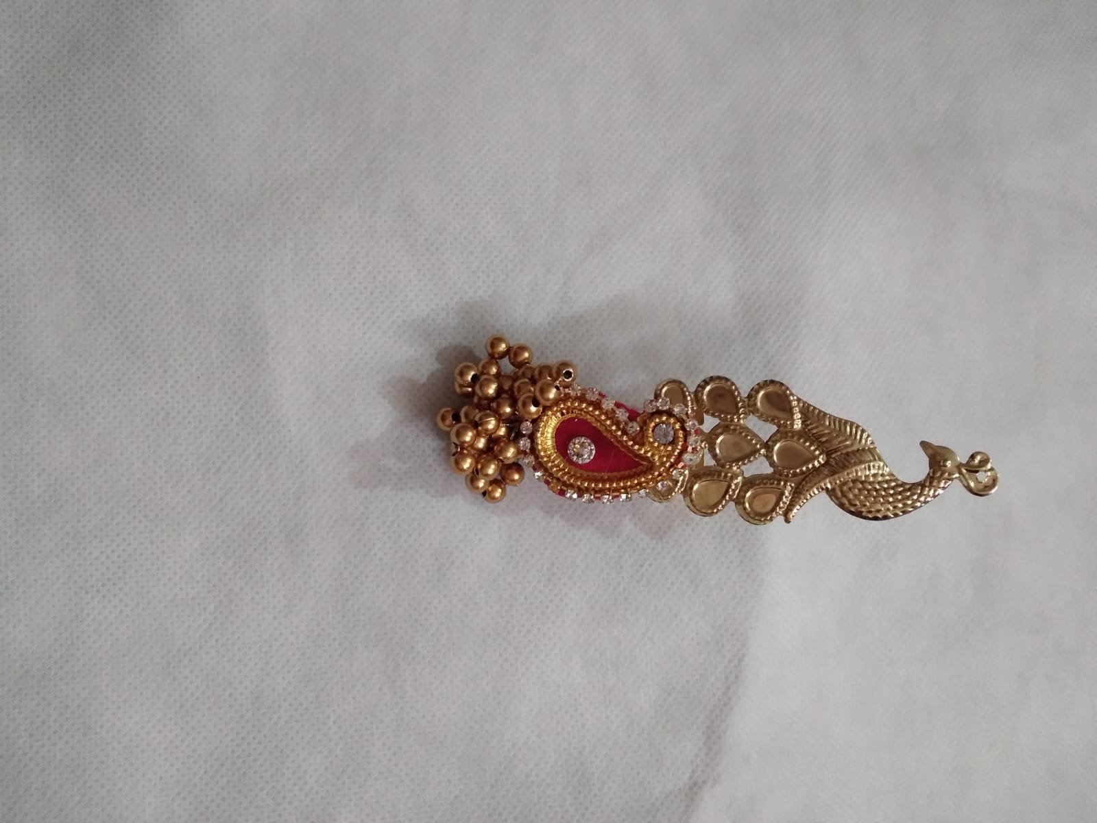 Peacock-Motif Saree Pin